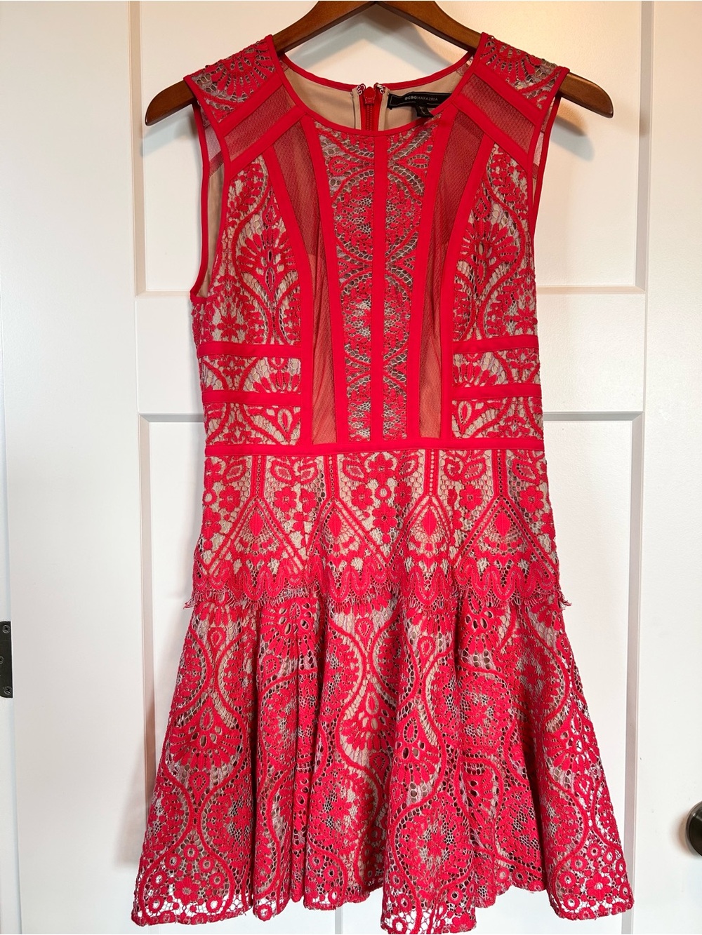 BCBGMAXAZRIA Shira Red Lotus Lace Fit & Flare Mini Dress - Size 4